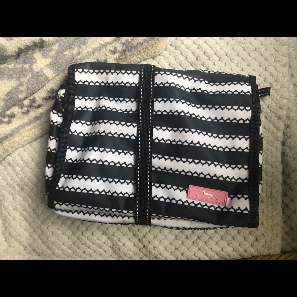 Toiletry bag from scout